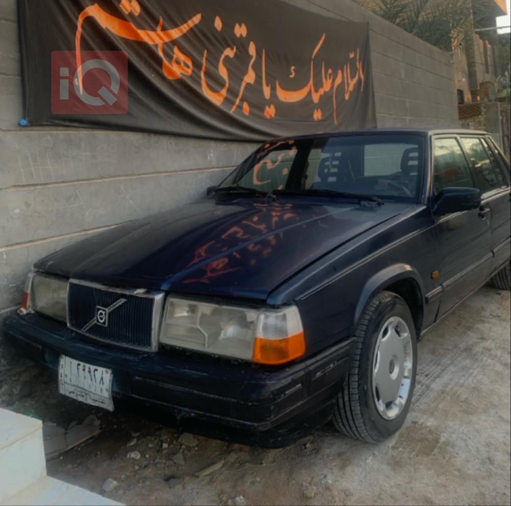 فولفو 740